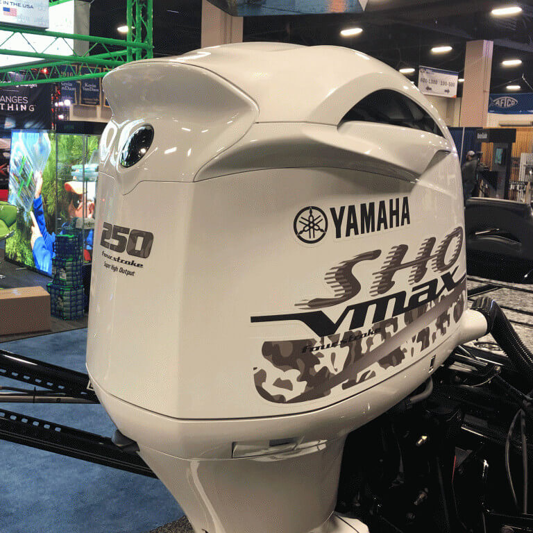 Yamaha White Outboard 250